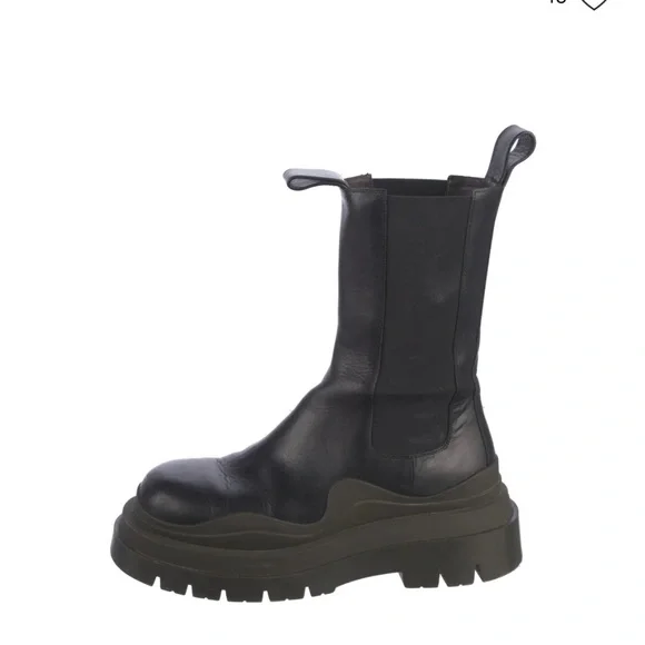 Bottega Veneta Chelsea Tire Leather Chelsea Boots - Picture 3 of 9